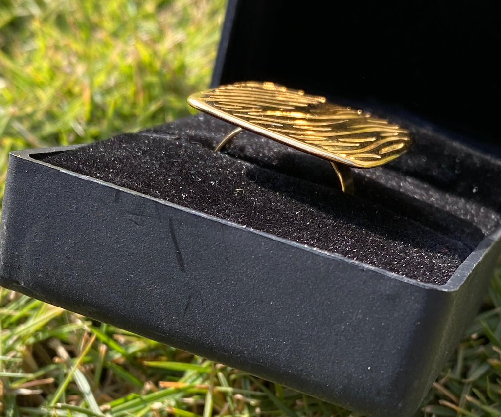 Square Golden wave ring